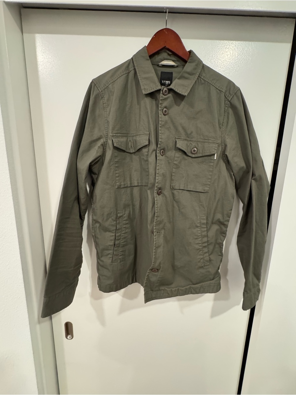 Vuori Coach Jacket